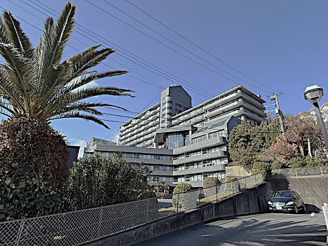 グランドピアノ設置可能　ＫＡＷＡＩ防音室(6畳)　リビングダイニング27畳　伊豆熱川　リゾートマンション　　